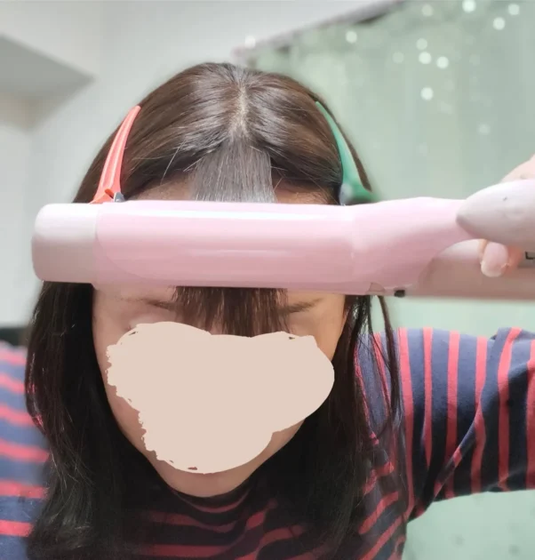 ヘアピースの前髪セット